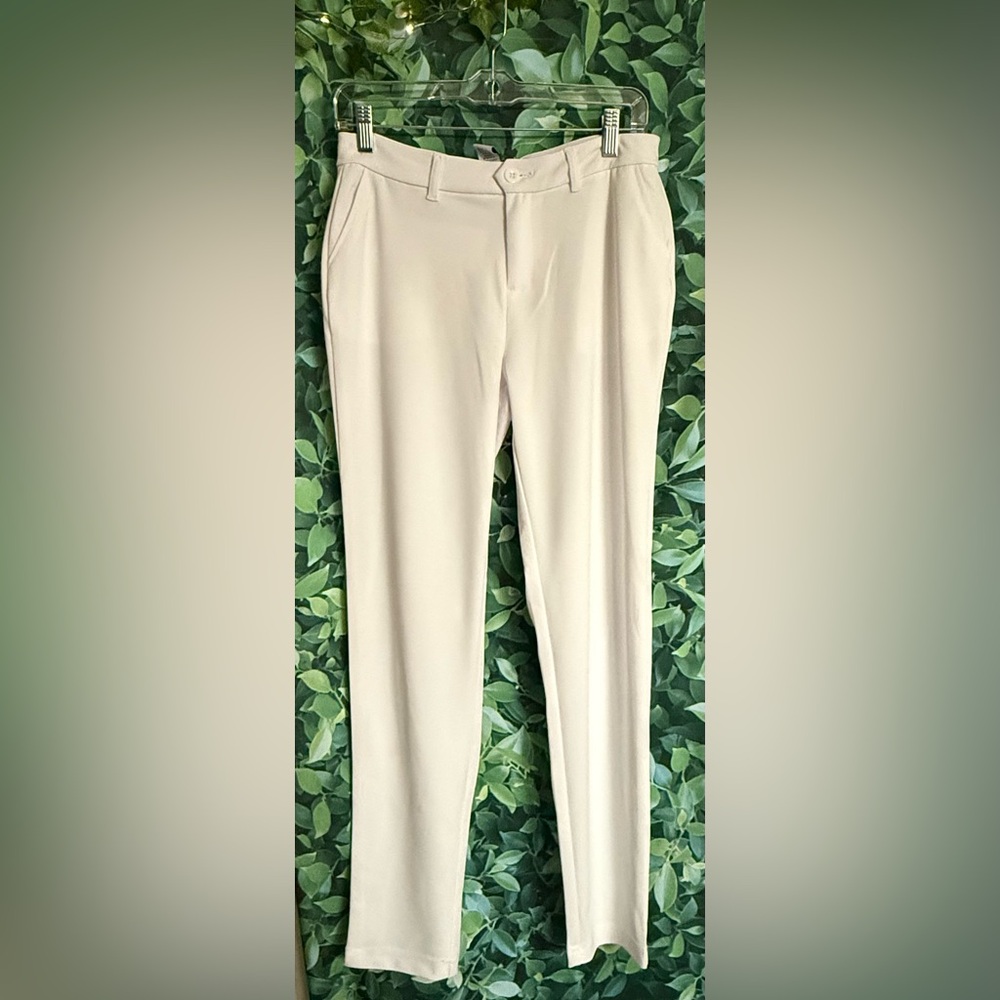 Fashion nova white pants